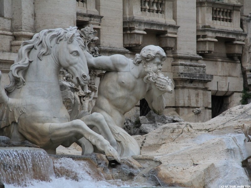 fontana di trevi 2  1280x853 