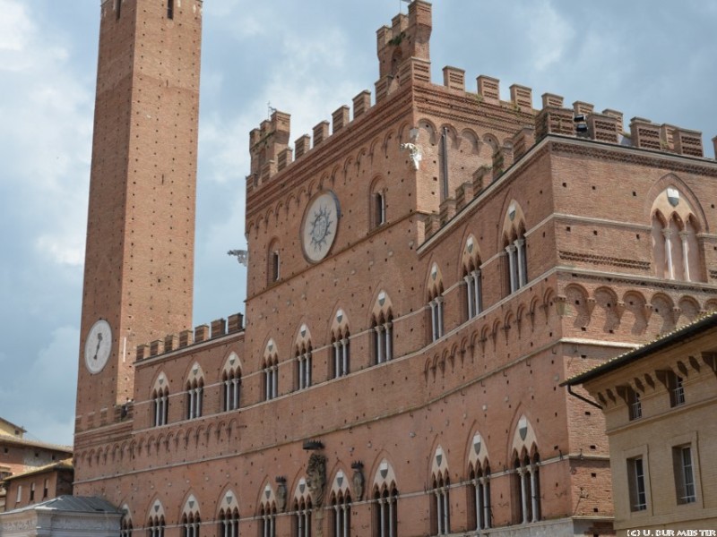 siena  palazzo pubblico  854x1280 