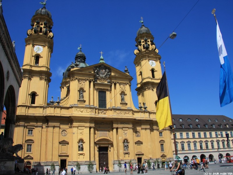 theatiner kirche  1280x853 