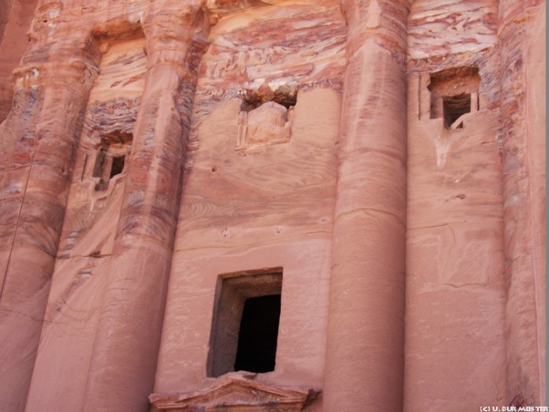 Petra 4