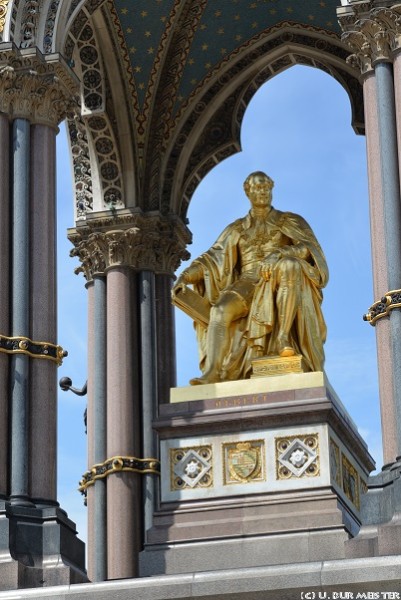 31 Albert Memorial